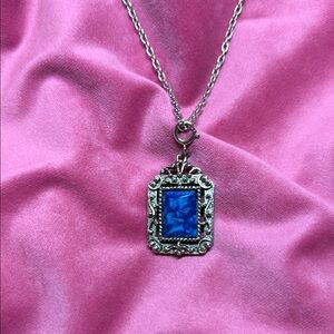 Elegant Silver Necklace with Blue Pendant